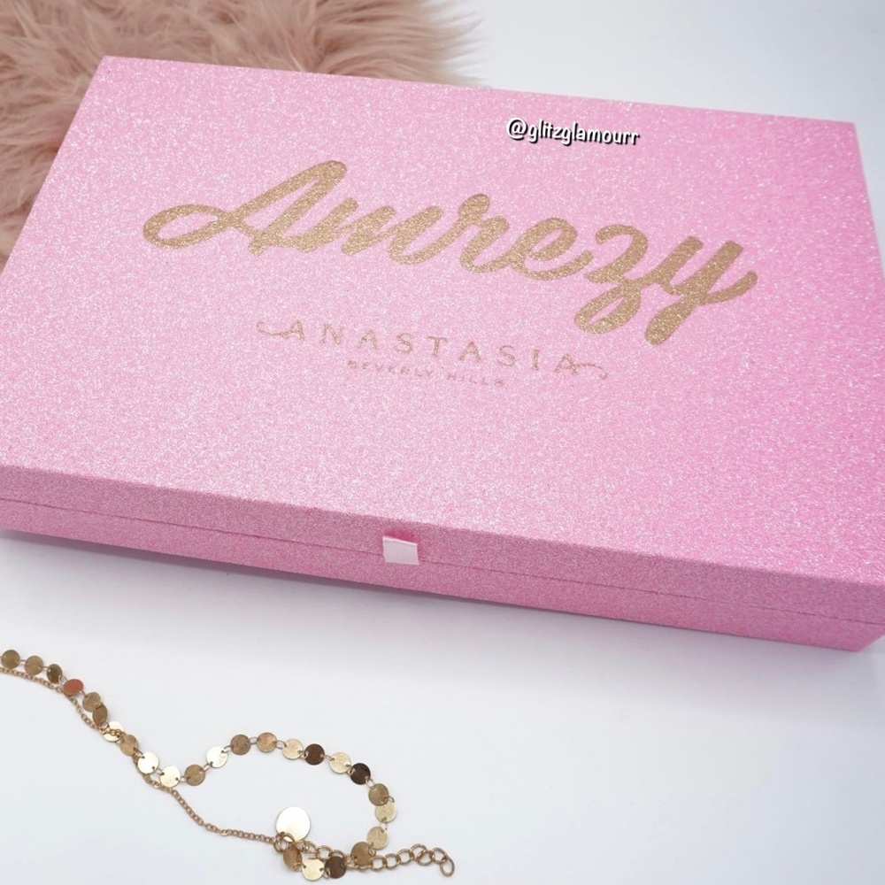 💖Amrezy x Anastasia Beverly Hills PR Package💖 - Picture 4 of 5